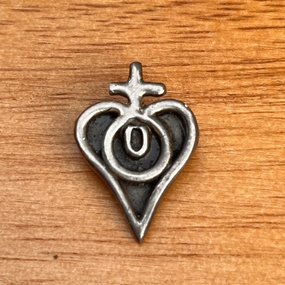 Vintage sacred heart brooch pin